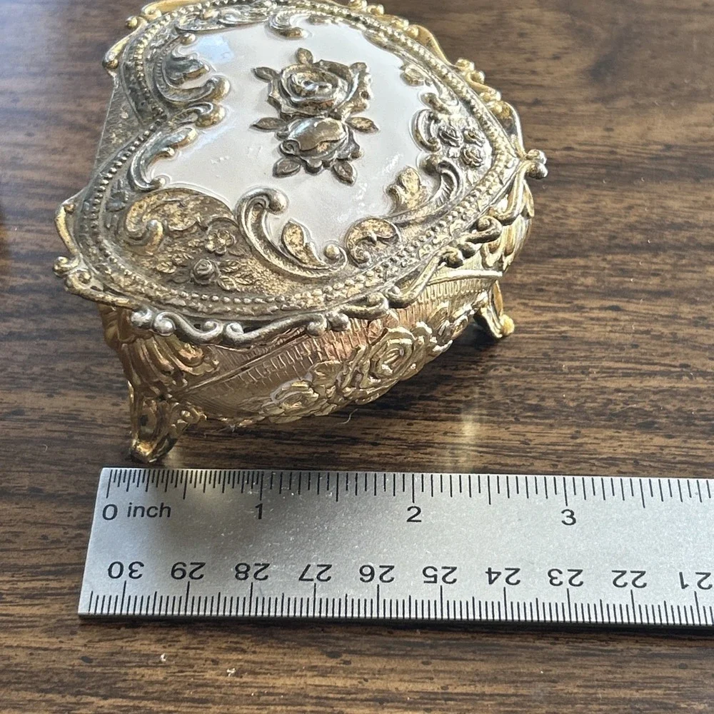 Vintage Japan Heart Shaped Trinket Jewelry Box Gold Tone Roses Red Velvet Footed